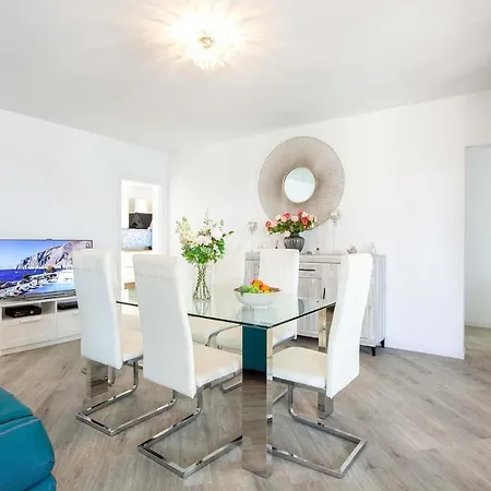 فيلة Casa Lucie